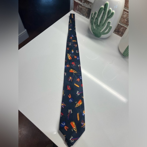 Surrey Men’s Tie with Fishing Lure Print - Picture 1 of 4